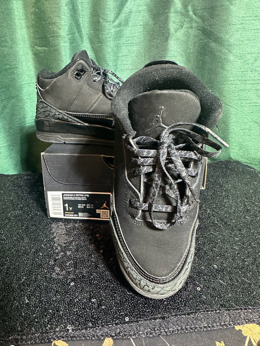 Nike Black Air Jordan 3 Kids' Sneakers size 1